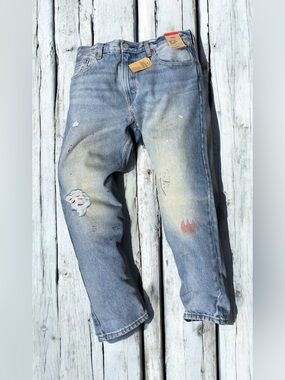 Levi’s 550 Relaxed Fit Vintage ‘92 Distressed Men’s Size 34 x 30 Jeans
